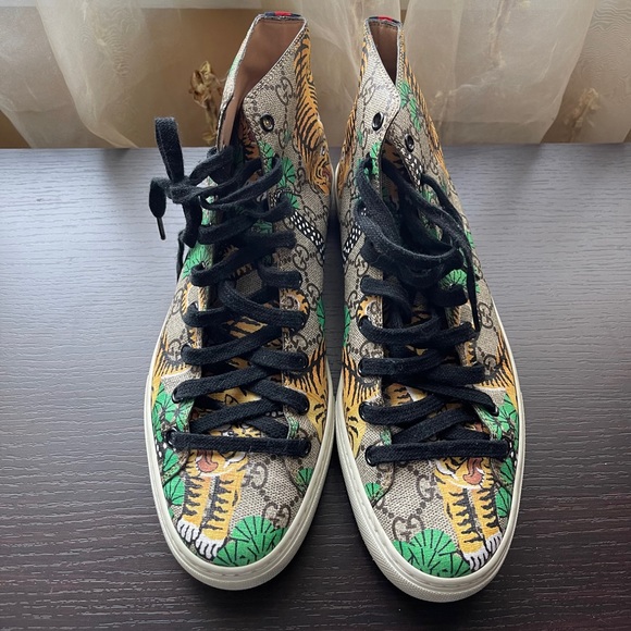 Gucci sneakers size 6.5 mens. European size 39 - Picture 1 of 4